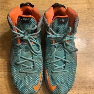 Boys Nike Lebron James sneakers.